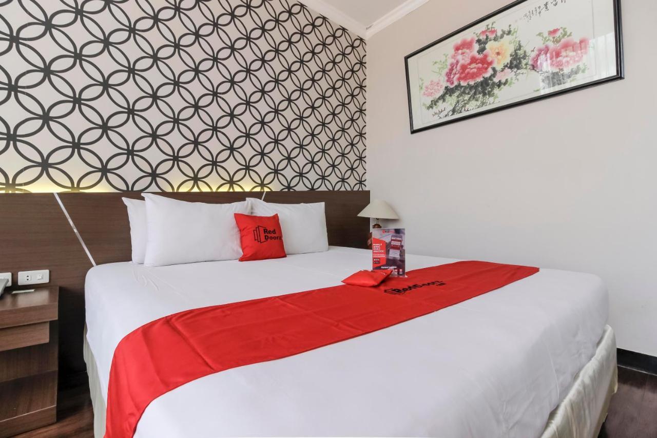 Reddoorz Plus Near Grage City Mall Cirebon Buitenkant foto