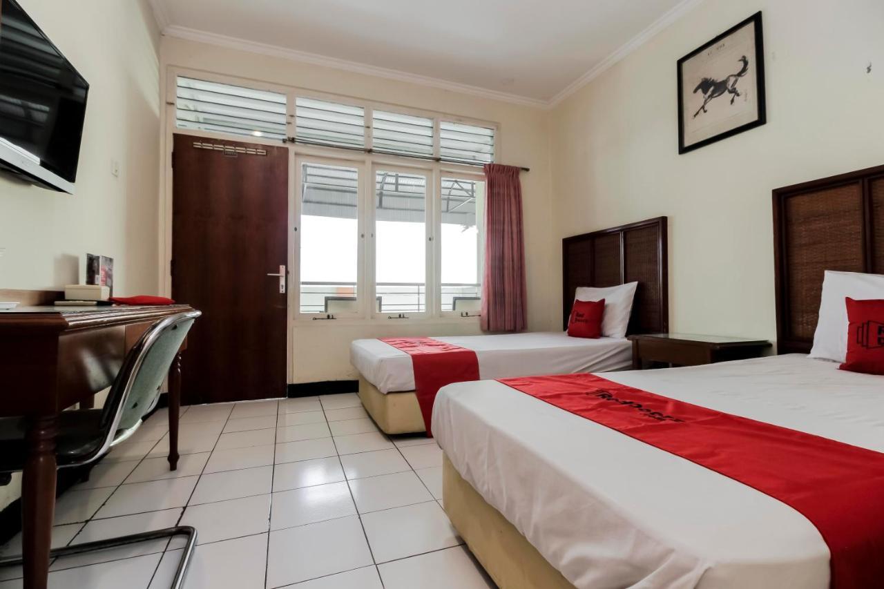 Reddoorz Plus Near Grage City Mall Cirebon Buitenkant foto